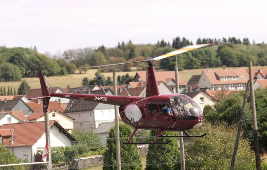 Hubschrauber selber fliegen Giebelstadt (20 Min.)