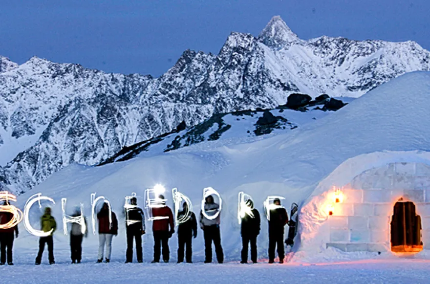 Iglu bauen mit Übernachtung im Iglu Ötz
