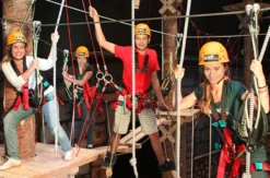 Indoor-Kletterpark in Berlin