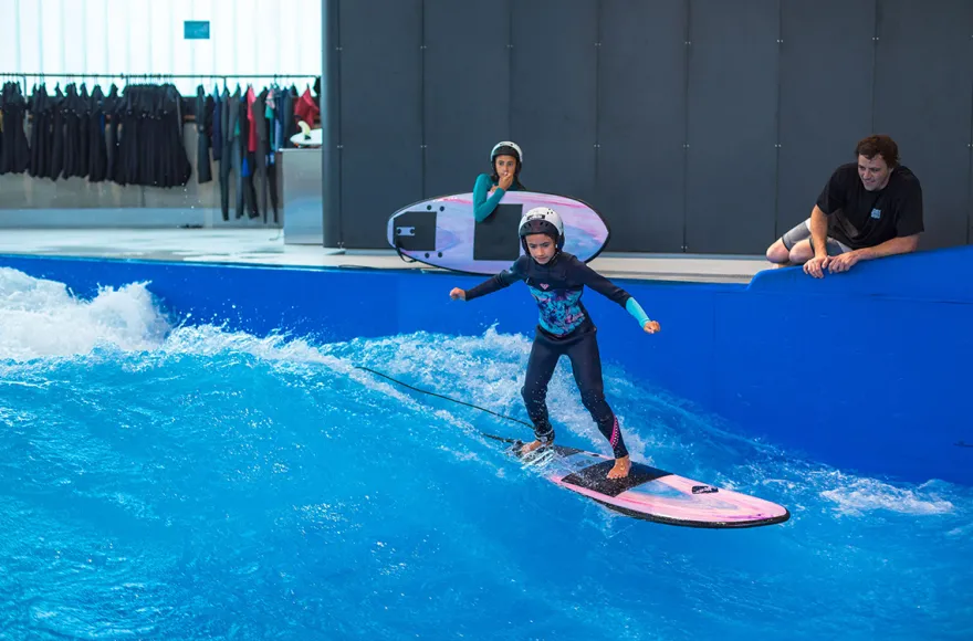 Indoor Surfen (Kinder bis 14 J.) - Arena München