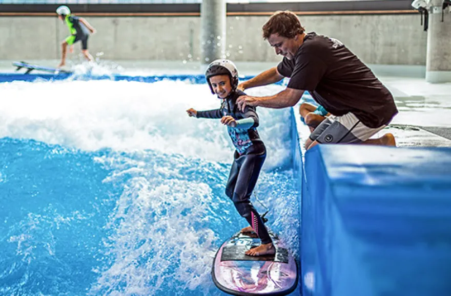 Indoor Surfkurs (Kinder bis 14 J.) - Arena München