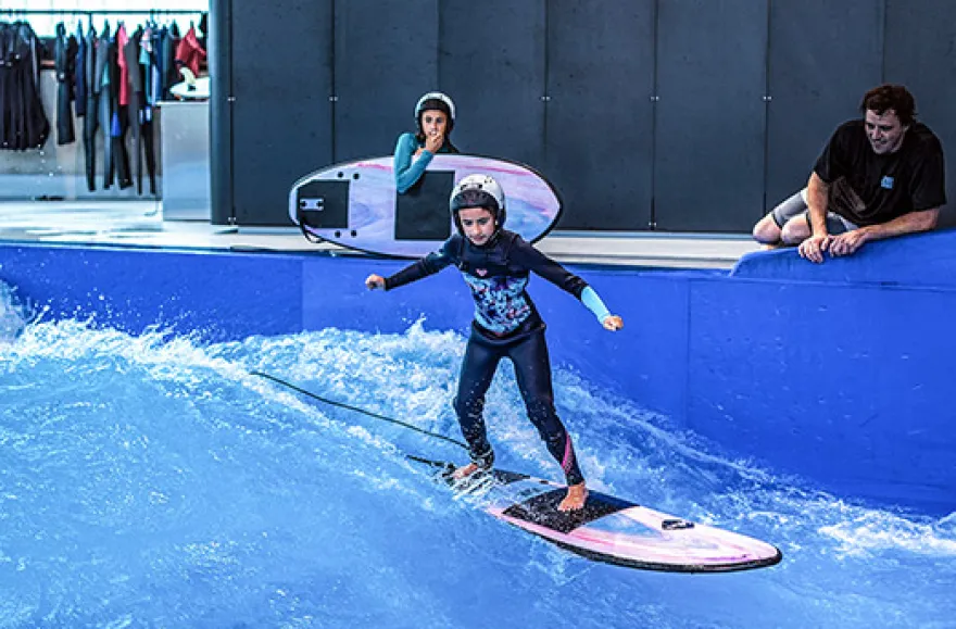 Indoor Surfkurs (Kinder bis 14 J.) - Arena München