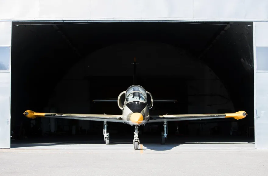 Jet Fliegen L-39 in Aosta