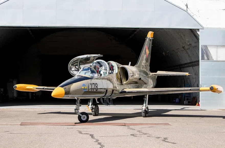 Jet Fliegen L-39 in Aosta