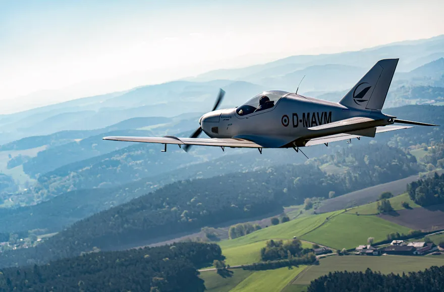 Jet-Trainer selber fliegen (1 Std.)