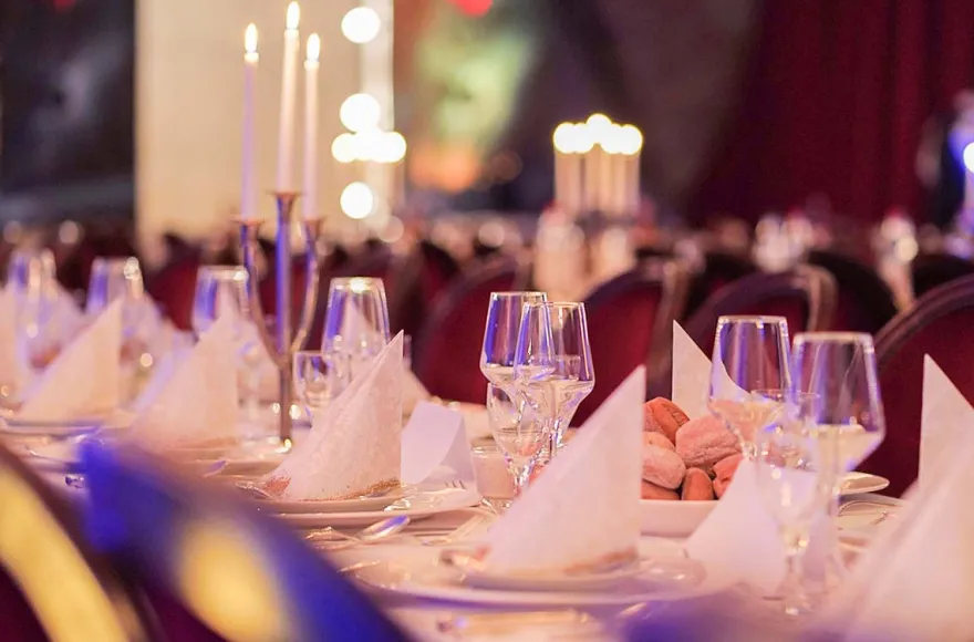Krimi, Dinner und Theater Hecklingen