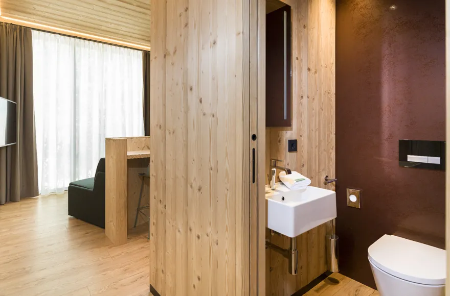 Kurzurlaub im Chalet am Toblacher See für 2 (2 Nächte)