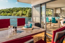 Kurzurlaub im Floating House Mücheln (2 Nächte)