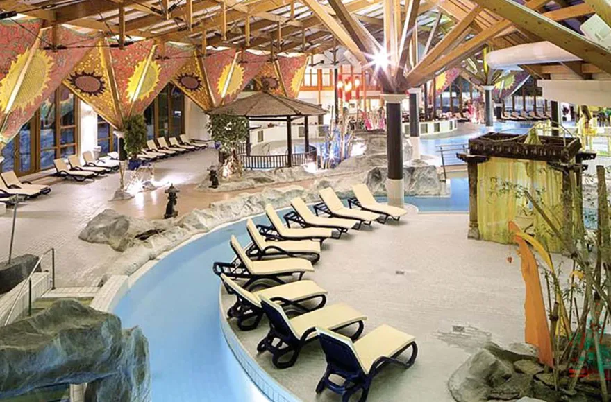 Kurzurlaub mit Therme Bad Oeynhausen für 2 (1 Nacht)