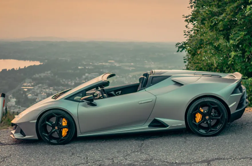 Lamborghini Huracan Evo Spyder fahren Widnau (12 Std.)