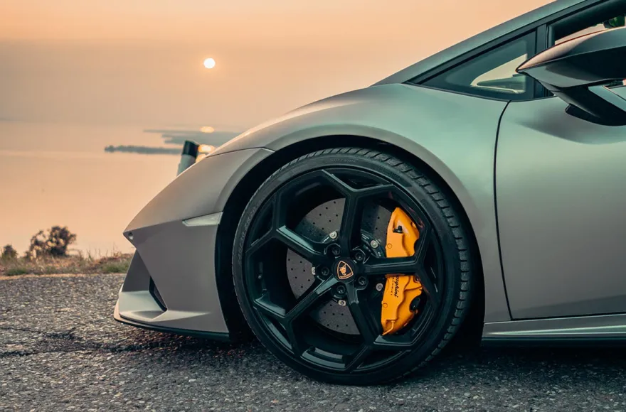 Lamborghini Huracan Evo Spyder fahren Widnau (12 Std.)