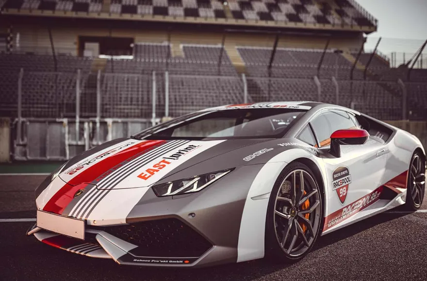 Lamborghini selber fahren 14-18 Jahre (5 Rd.)