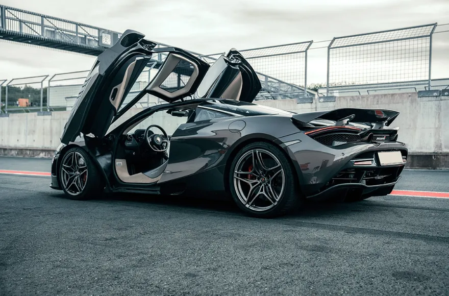 McLaren Rennstreckentraining Oschersleben (6 Rdn.)