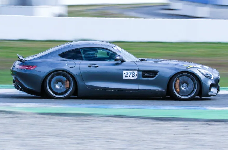 Mercedes AMG GT-S Renntaxi auf der Nordschleife