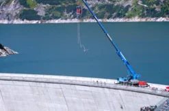 165 Meter Bungy-Sprung am Staudamm Kölnbreinsperre
