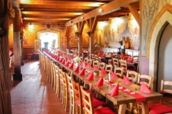 Mittelalter-Krimi & Dinner auf der Burg bei Koblenz