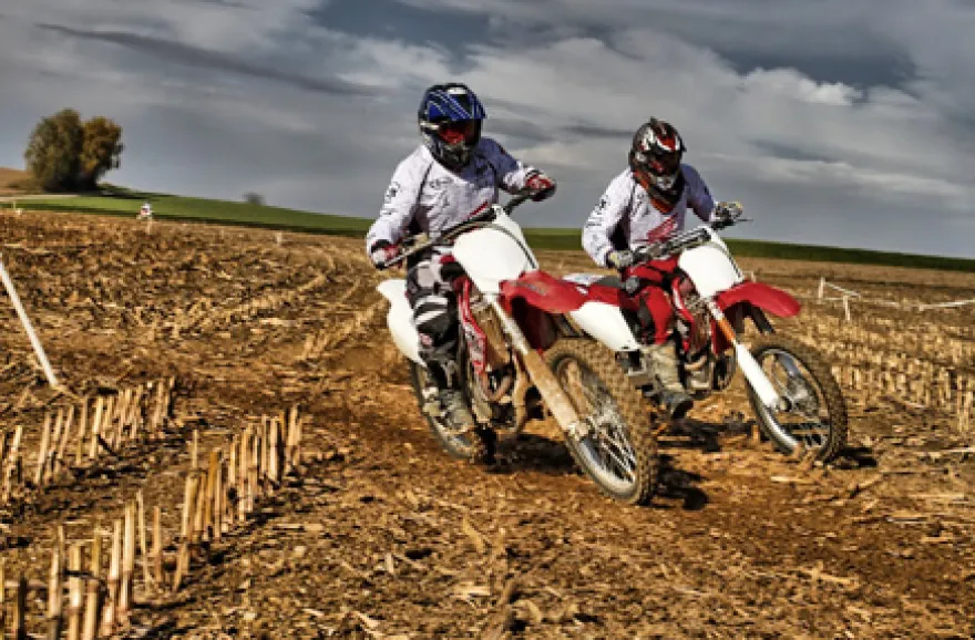 Motocross-Training für Männer