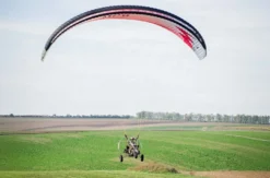 Motorgleitschirm fliegen Gaweinstal (2 Std.)