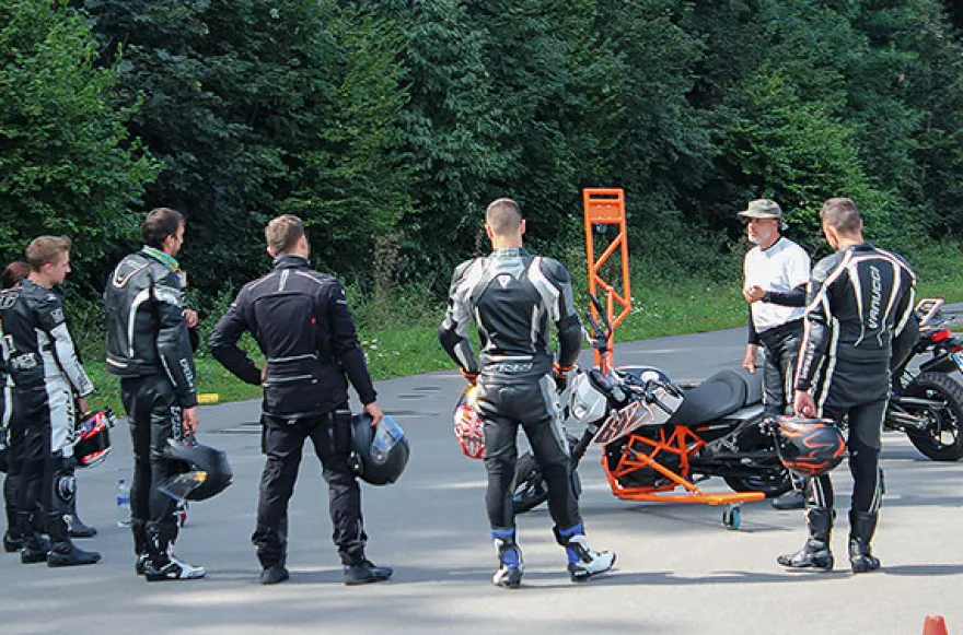 Motorrad Schräglagen-Training Lübbecke (3 Std.)
