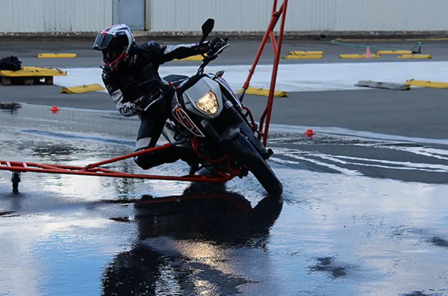 Motorrad Schräglagen-Training Lübbecke (3 Std.)
