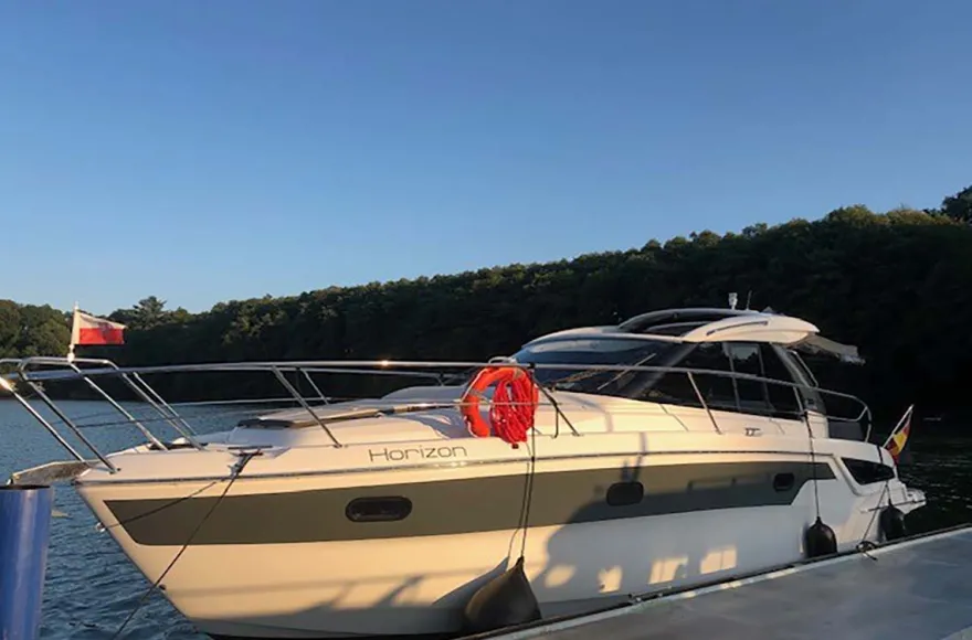 Motoryacht Waren (Fun Cruise - 8 Std.)
