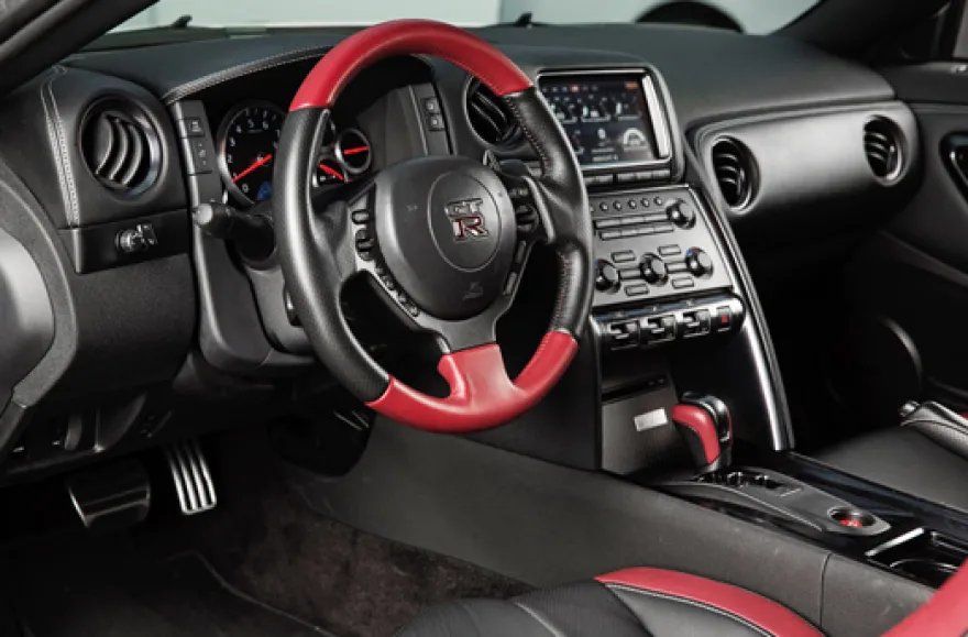 Nissan GT-R Black Edition St. Gallen (3 Std.)