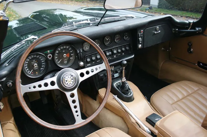 Oldtimer fahren München für 2 (Jaguar E-Type Serie II 4.2)