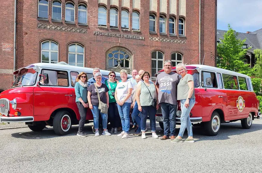Oldtimer-Rundfahrt Berlin "Vorwärts immer, rückwärts nimmer"