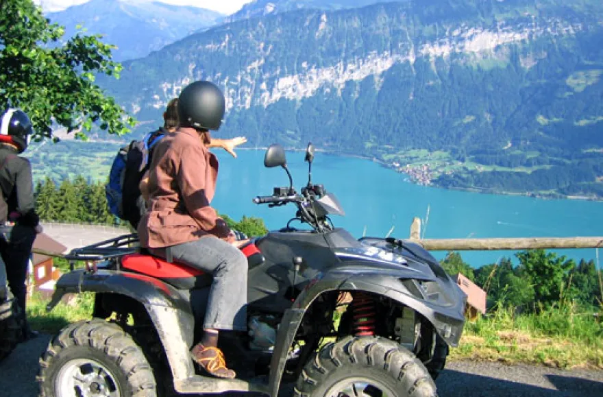 Quad Panorama-Tour im Berner Oberland
