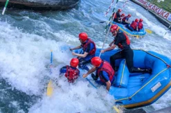 Rafting im Eiskanal Augsburg