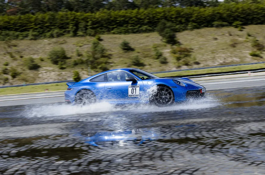 Rennstrecken Training im Porsche (1 Tag)