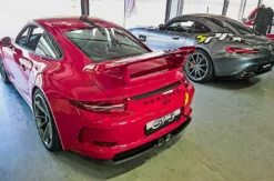 Renntaxi-Duo: Mercedes AMG GT-S vs. Porsche 911 GT3