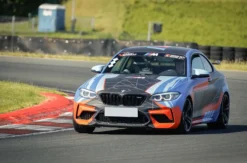 Renntaxi fahren und Rennstreckentraining BMW M2 (2 Std.)