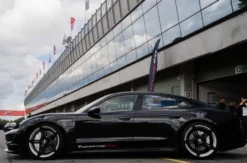 Renntaxi (Porsche Taycan)