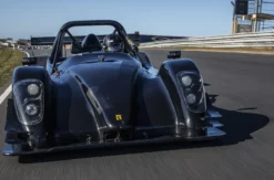 Renntaxi Radical SR3 (3 Rdn.)