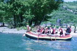 Riverrafting auf dem Rhein bei Assmannshausen
