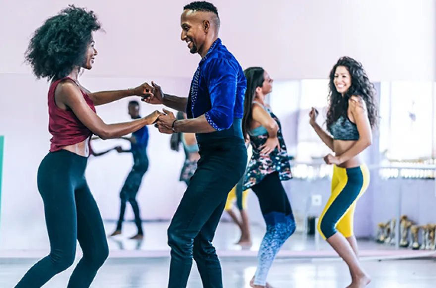 Salsa Schnupperkurs für 2 Berlin (4 Std.)