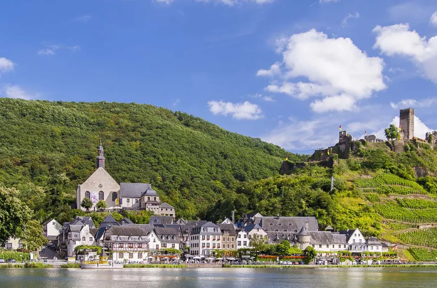 Schifffahrt mit E-Scooter Tour Cochem