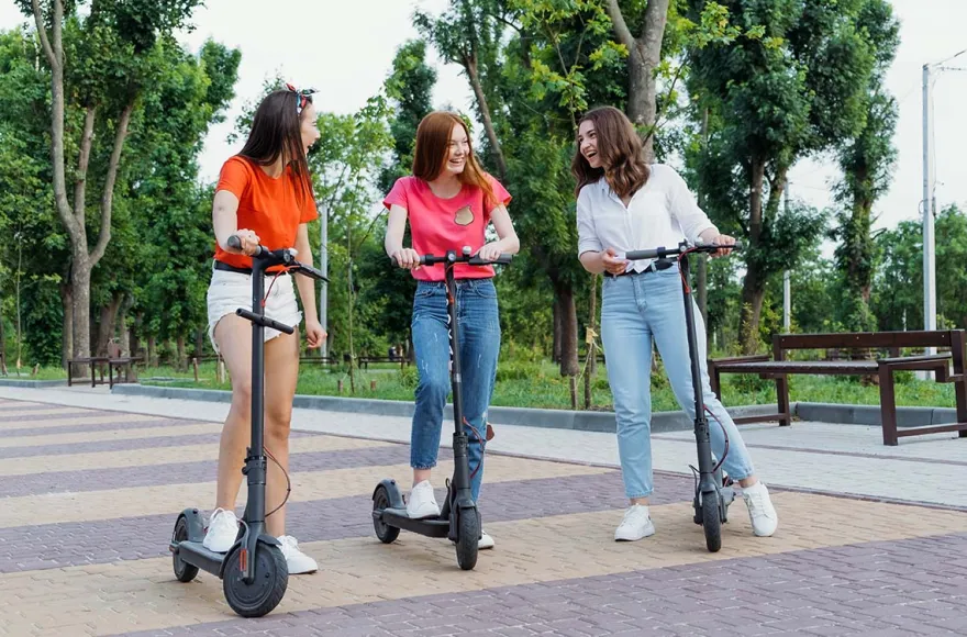 Schifffahrt mit E-Scooter Tour Cochem