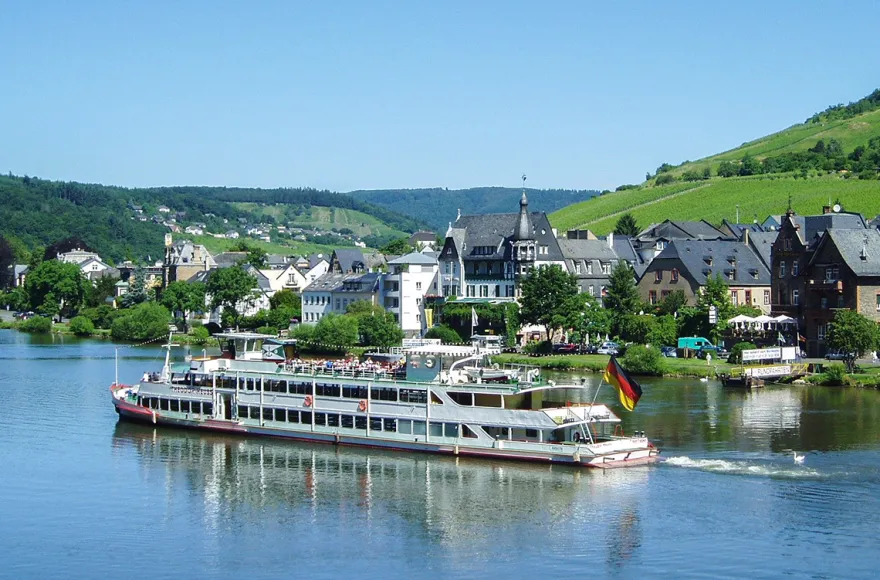 Schifffahrt und Weinerlebnis in Trier