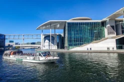 Schiffsrundfahrt in Berlin (1 Stunde)