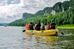Schlauchboottour durch die Sächsische Schweiz
