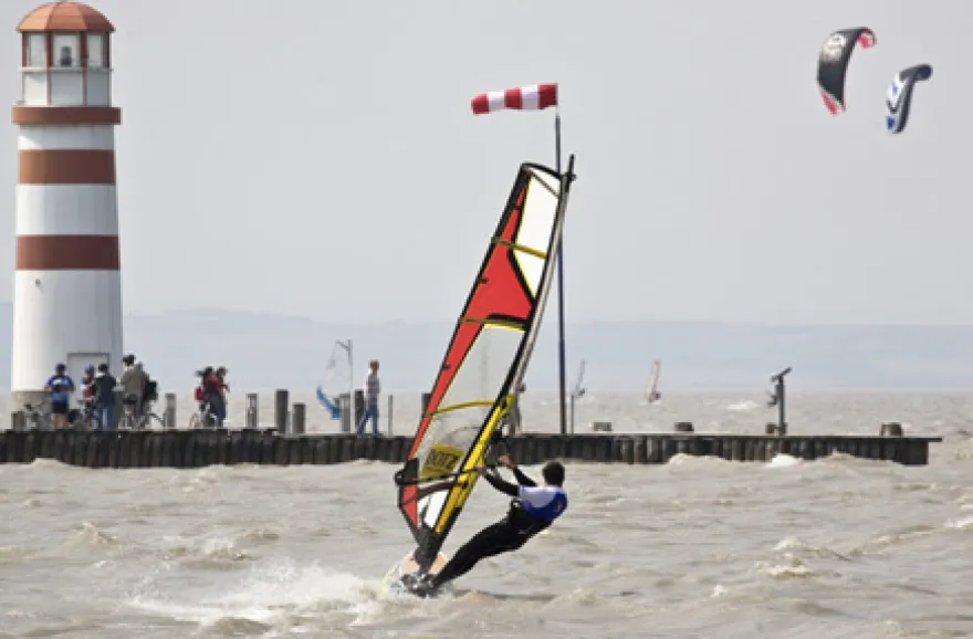 Schnupperkurs Windsurfen