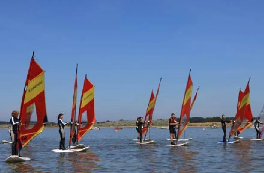 Schnupperkurs Windsurfen