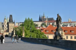 Stadtführung mit Bootsfahrt & Mittagessen in Prag