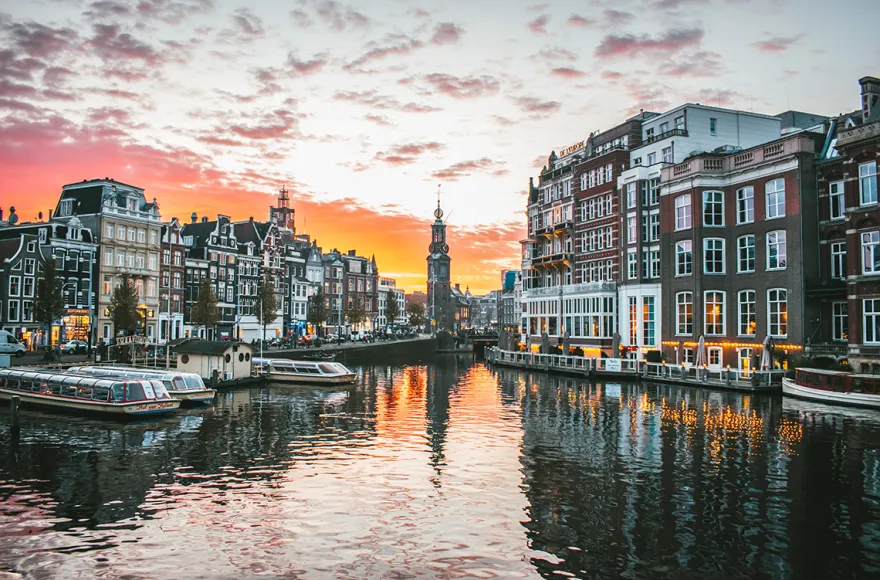 Städtetrip Amsterdam mit Grachtenfahrt