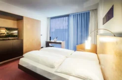 Städtetrip Düsseldorf für 2 (1 Nacht)