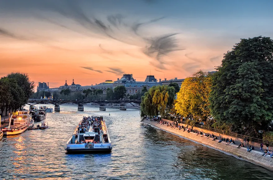 Städtetrip Paris mit Bootsfahrt auf der Seine für 2