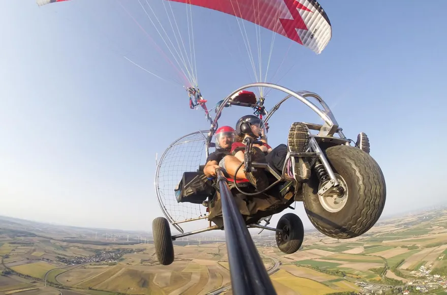 Tandemflug mit Weinverkostung für 2 Gaweinstal