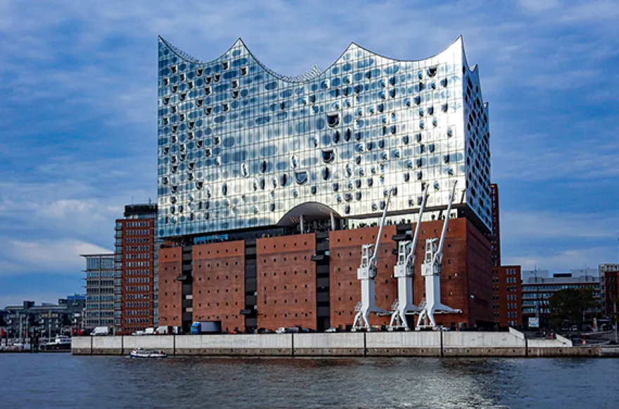 Traditionelle Stadttour in Hamburg (2 Stunden)